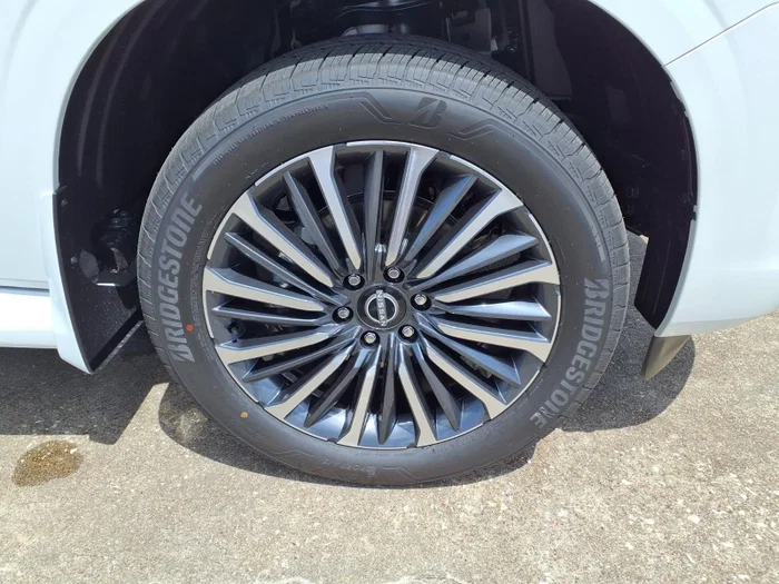 vehicle-img