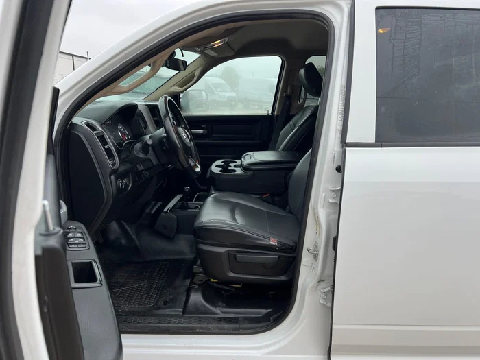 vehicle-img