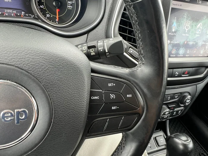 vehicle-img