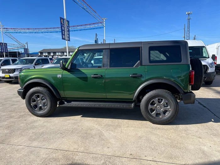 vehicle-img
