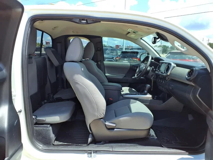vehicle-img