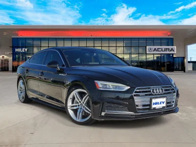 used 2019 AUDI