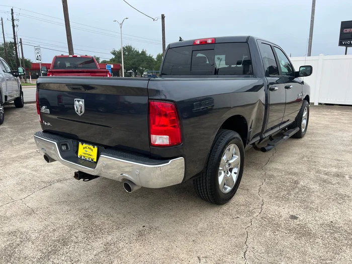 vehicle-img