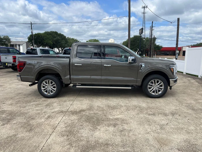 vehicle-img