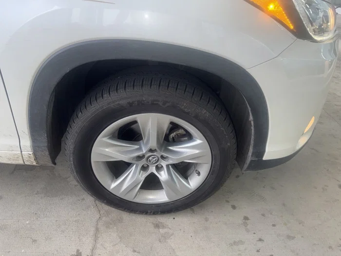 vehicle-img