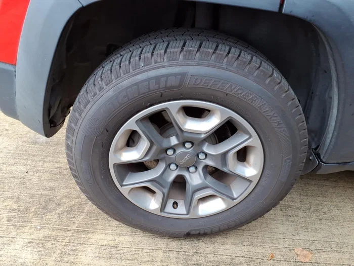 vehicle-img