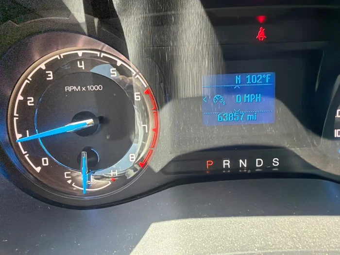 vehicle-img