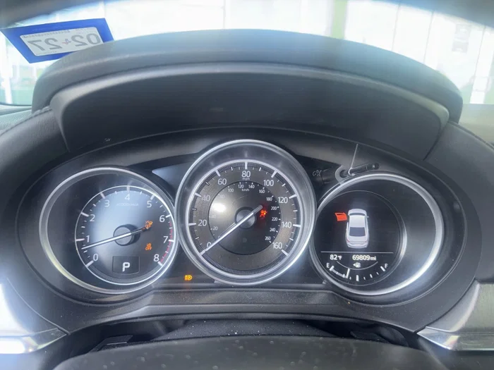 vehicle-img