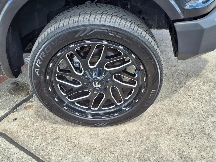 vehicle-img