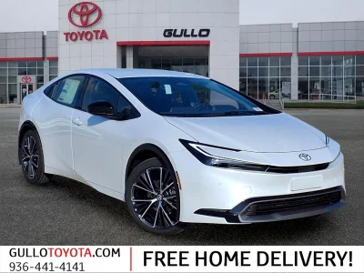 new 2027 TOYOTA