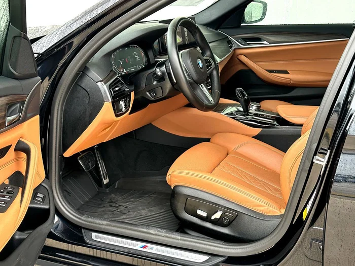 vehicle-img