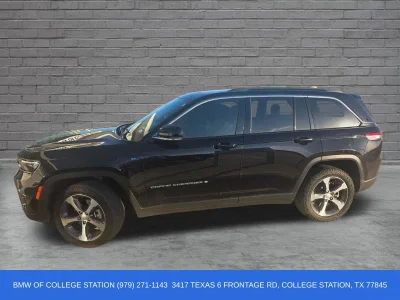 used 2024 JEEP