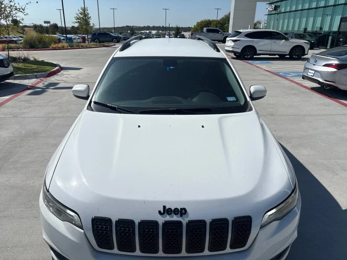 vehicle-img