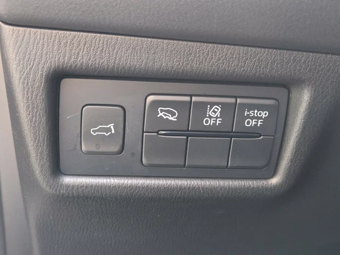 vehicle-img