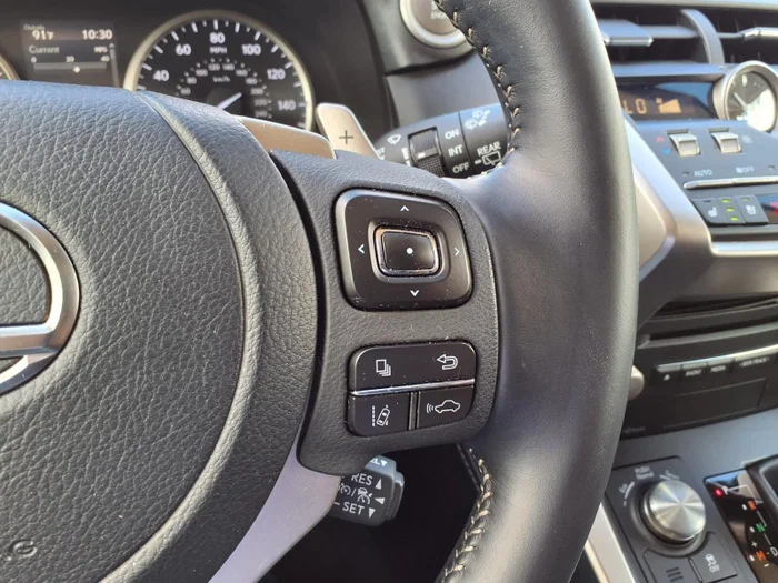 vehicle-img