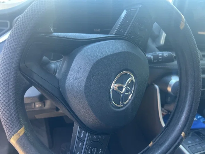 vehicle-img