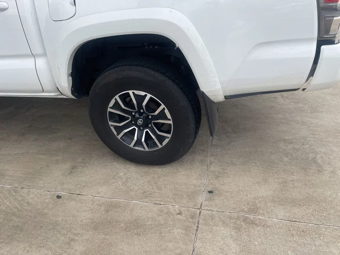 vehicle-img
