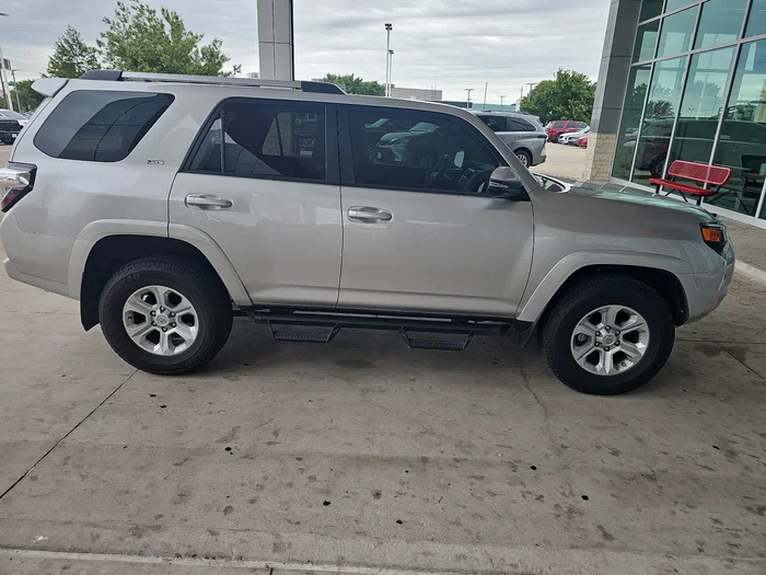 vehicle-img