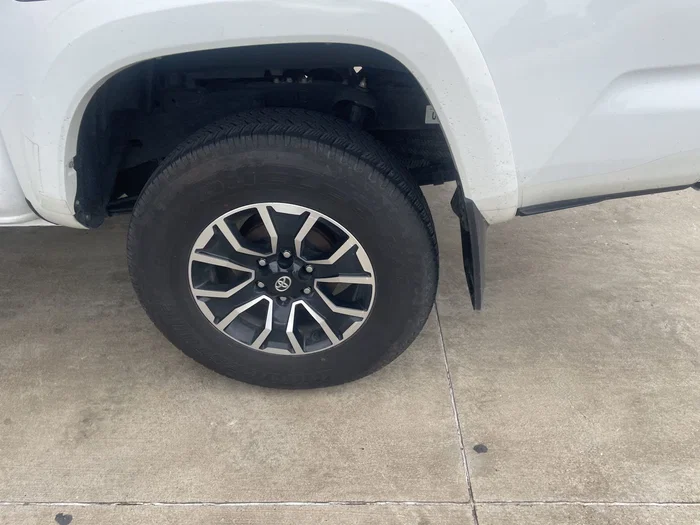 vehicle-img