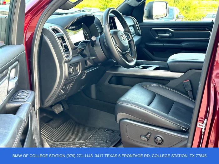 vehicle-img