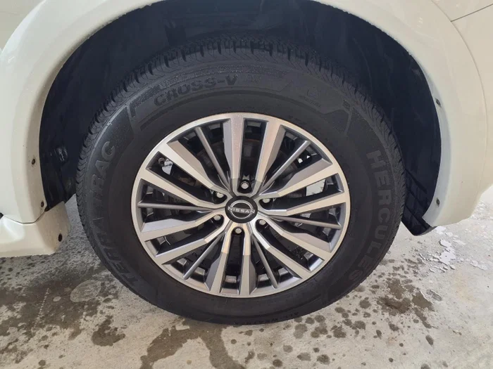 vehicle-img