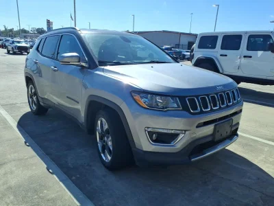 used 2019 JEEP