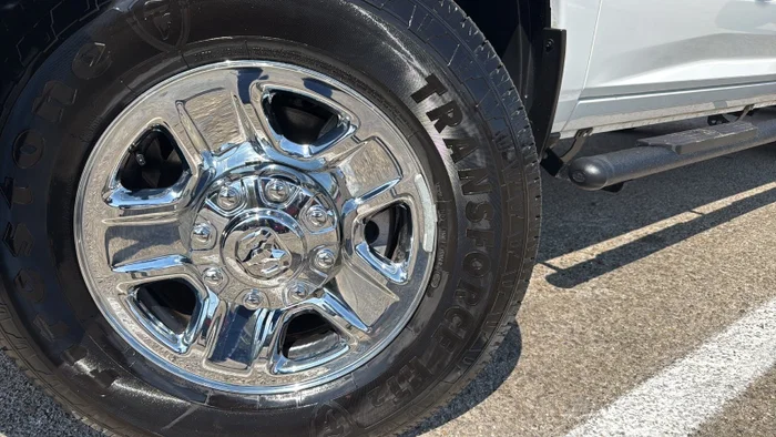vehicle-img
