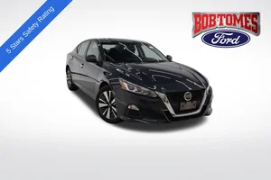 used 2022 NISSAN
