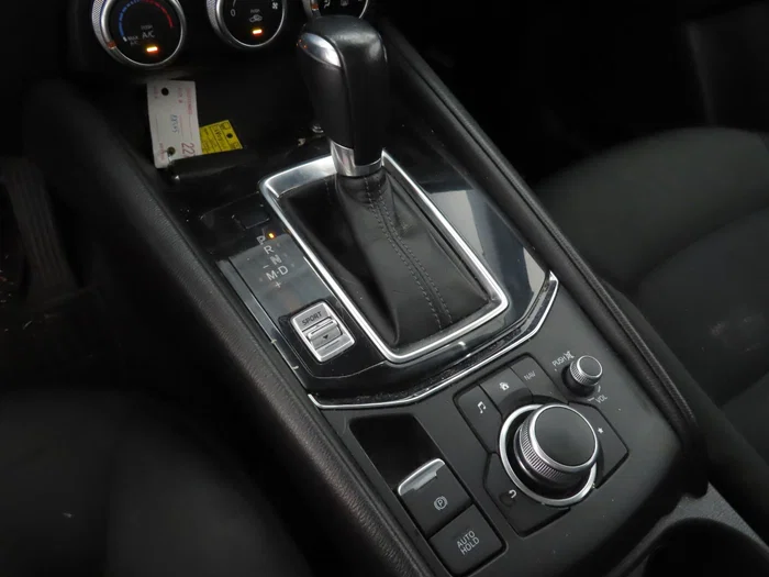 vehicle-img