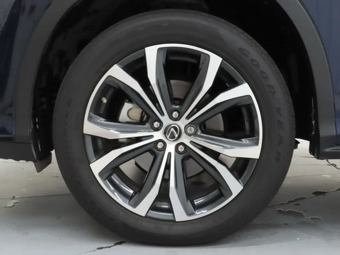 vehicle-img