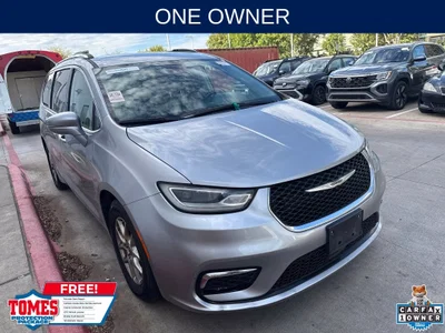 used 2021 CHRYSLER