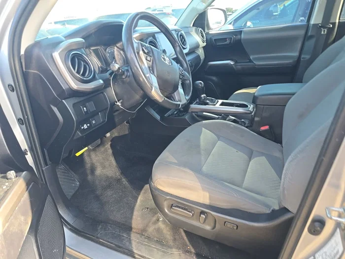 vehicle-img