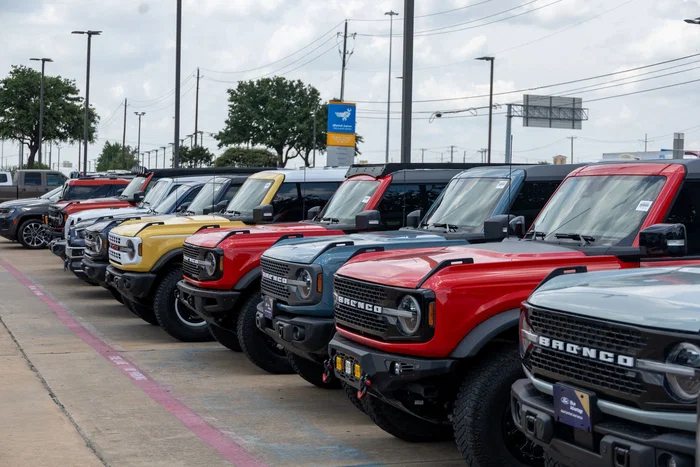 vehicle-img