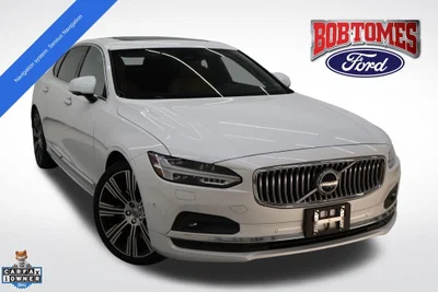 used 2022 VOLVO