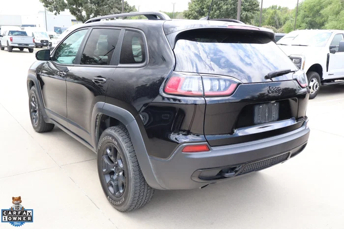 vehicle-img