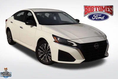 used 2025 NISSAN