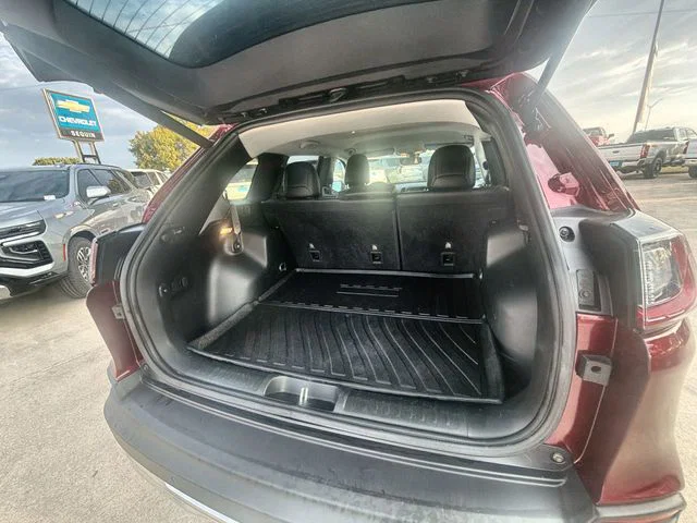 vehicle-img