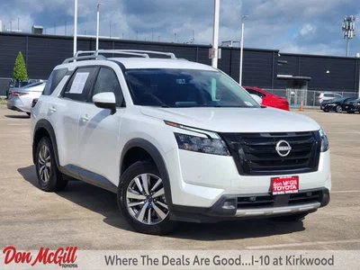 used 2025 NISSAN