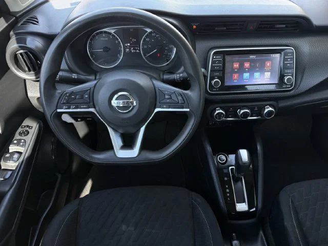 vehicle-img