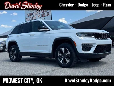 used 2024 JEEP