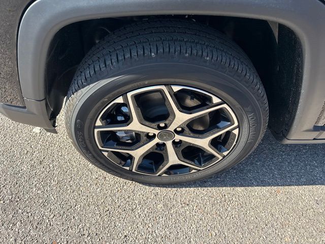 vehicle-img