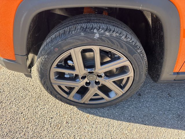 vehicle-img