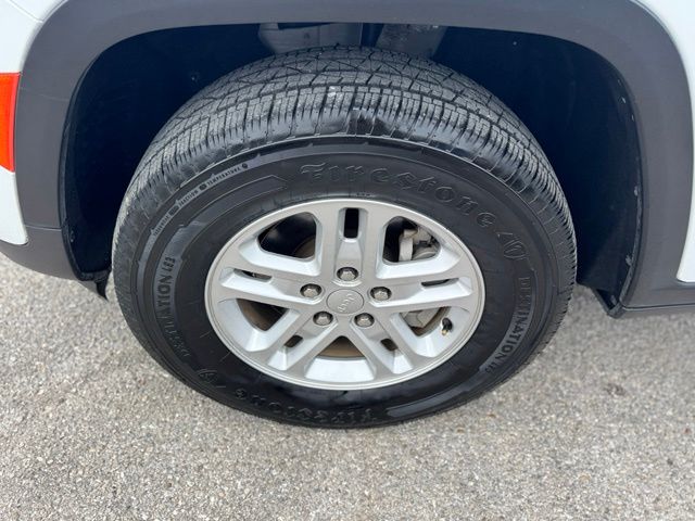 vehicle-img