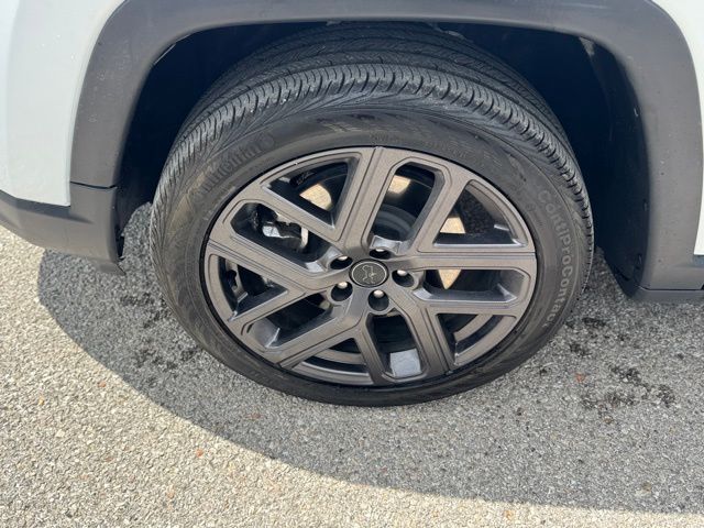 vehicle-img