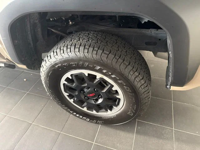 vehicle-img