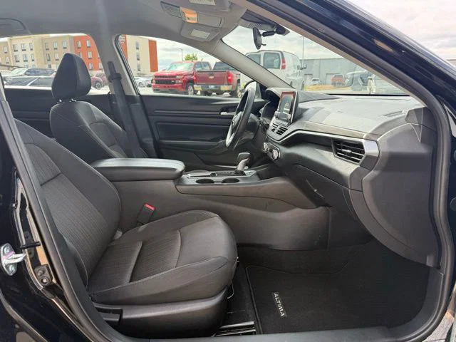 vehicle-img
