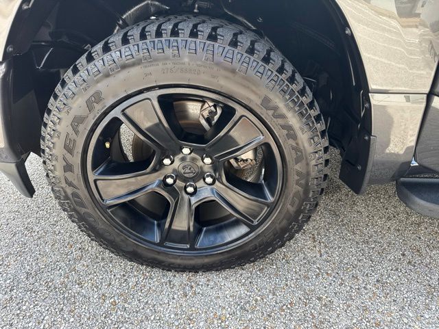 vehicle-img