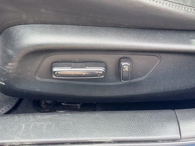 vehicle-img