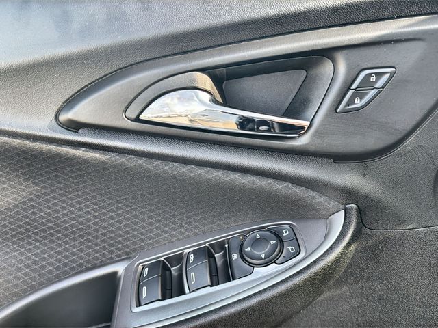vehicle-img