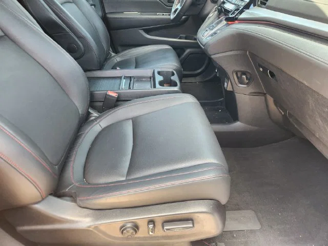 vehicle-img